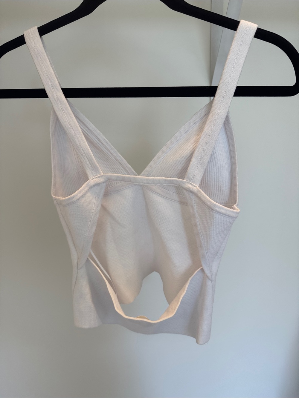 Free People White Ribbed V-Neck Crop Top - Picture 2 of 2